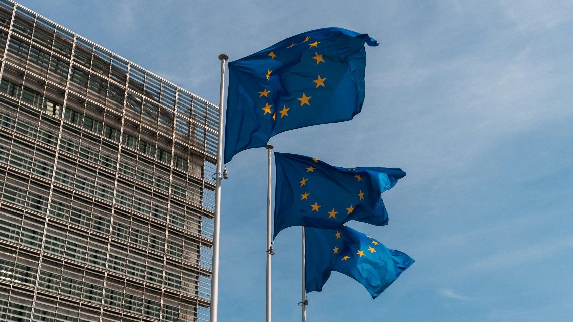 Comissão Europeia investiga ciberataque a sistemas internos