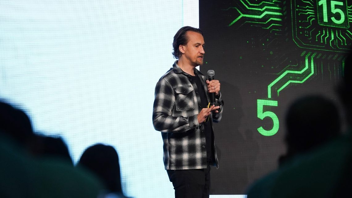 “Os CISO não devem estar totalmente tranquilos ao pensar na utilização de IA em ataques APT”