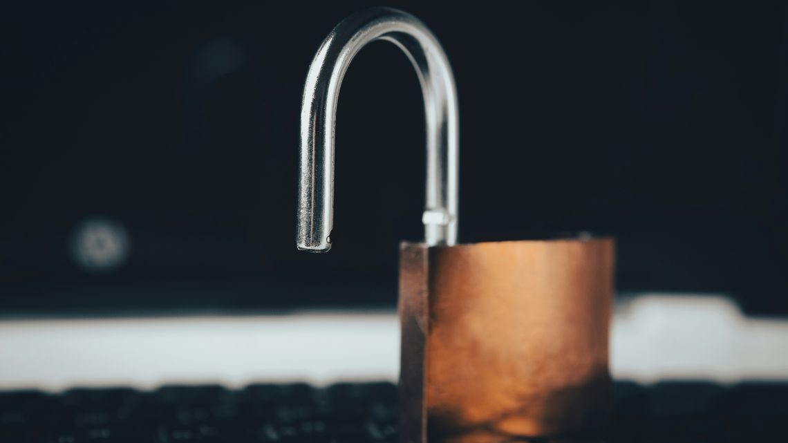 CISA alerta para falhas críticas exploradas em ataques