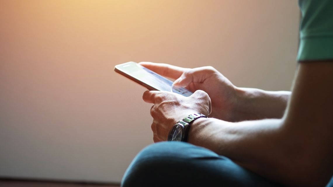 Perdas financeiras por smishing vão diminuir 11% em 2026