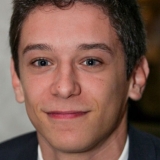 O príncipe da Nigéria cresceu, agora usa AI