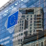 Comissão Europeia apresenta plano para IA e cibersegurança