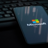 Microsoft corrige 18 falhas em IA e cloud