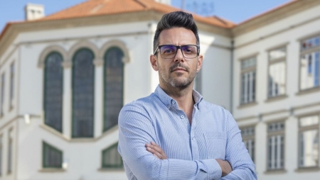 Do teatro da conformidade à soberania digital: cibersegurança sem filtros na administração local