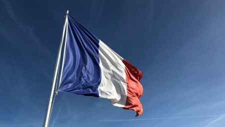 França acusa grupo russo de ciberataques a entidades locais