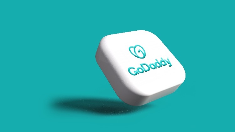 Cibercampanha de vários anos no GoDaddy infetou sites e servidores com malware