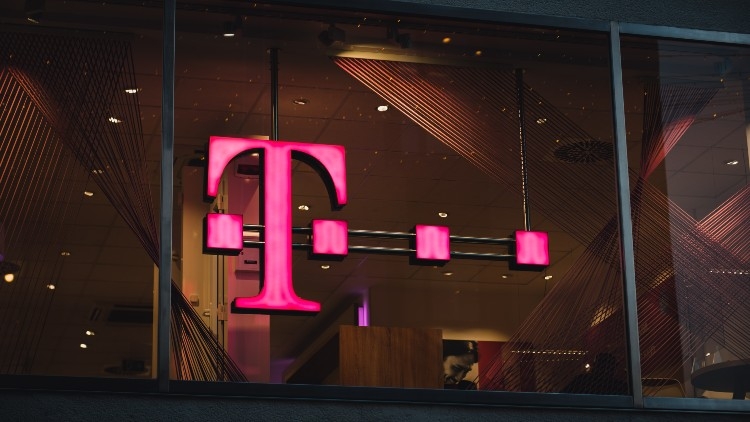 Brecha na T-Mobile impacta 53 milhões de clientes