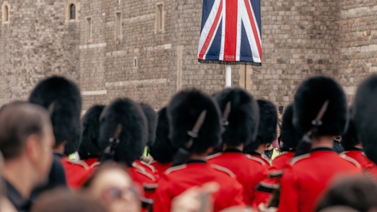 Cibercriminosos aproveitam morte da rainha Isabel II para roubar dados