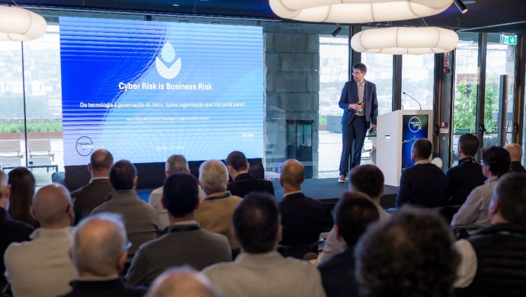 Rui Silva: “A cibersegurança deixa de ser proteger serviços e passa a ser proteger a confiança em tempo real” (com vídeo)
