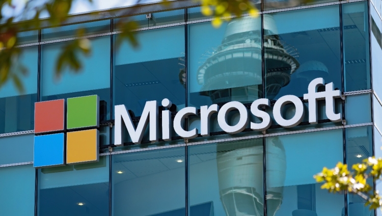 Microsoft lança primeiro modelo de IA para cibersegurança